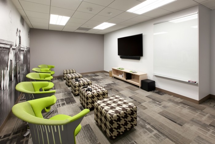 loft風格辦公室設計,廣州辦公室裝修,辦公室裝修設計風格,廣州裝修公司.jpg loft風格辦公室設計,廣州辦公室裝修,辦公室裝修設計風格,廣州裝修公司.jpg