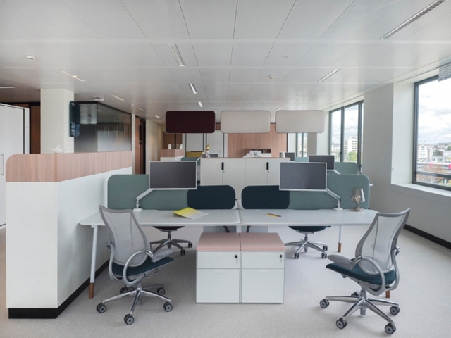 化妝品公司辦公室裝修設計.jpg 化妝品公司辦公室裝修設計.jpg