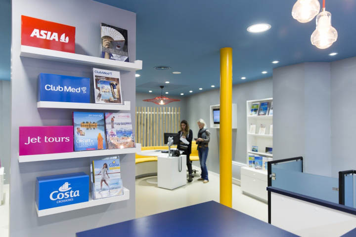 青春時(shí)尚辦公室裝修設(shè)計(jì).jpg 青春時(shí)尚辦公室裝修設(shè)計(jì).jpg