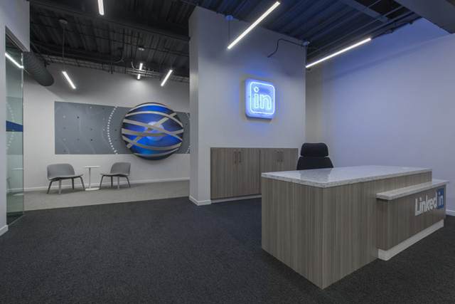 辦公室裝修設(shè)計風(fēng)格.jpg 辦公室裝修設(shè)計風(fēng)格.jpg