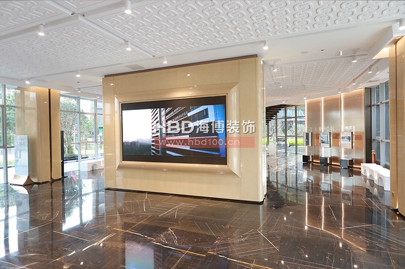 廣州售樓中心裝修設(shè)計(jì).jpg 廣州售樓中心裝修設(shè)計(jì).jpg